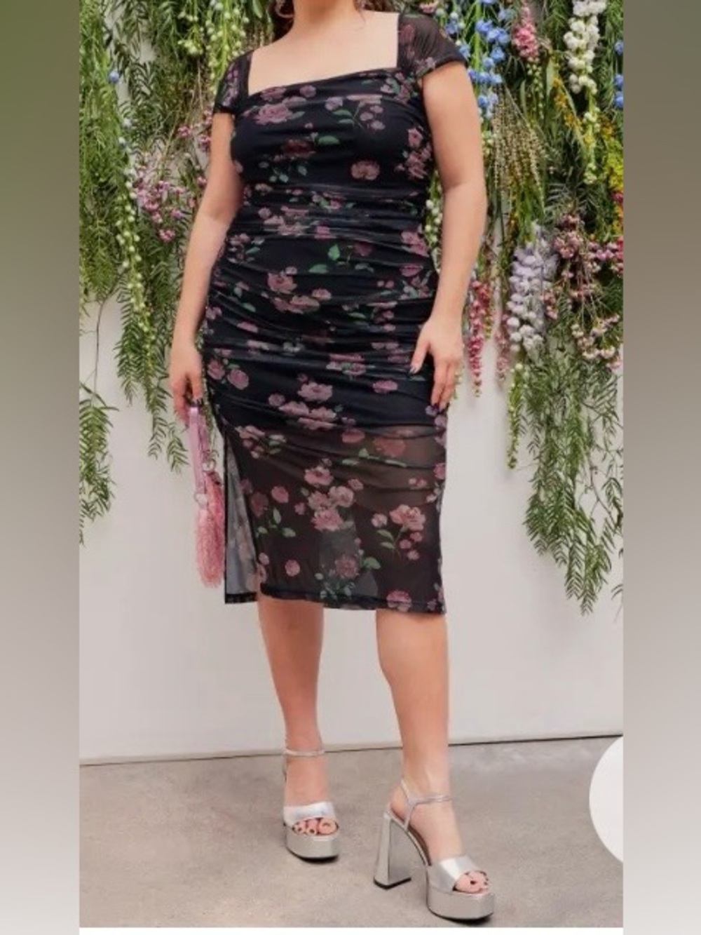 CIDER BLACK FLORAL PRINT RUCHED BODYCON MIDI DRESS-Sz 1XL